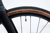 AVALANCHE ROAM CARBON GRAVEL BIKE