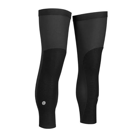 Assos Trail Knee Protector